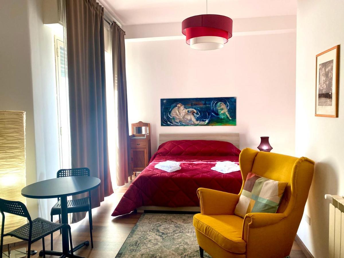 B&B I Miti Dell Etna Catania Centro Vicino Il Duomo מראה חיצוני תמונה